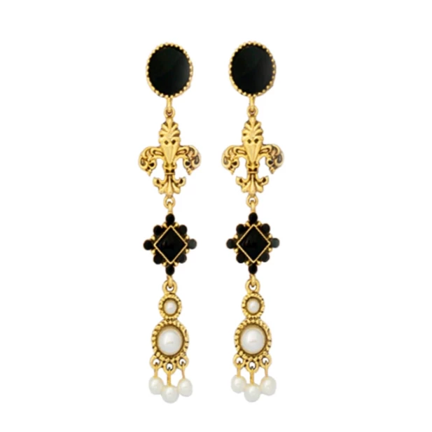 Earrings Style 25