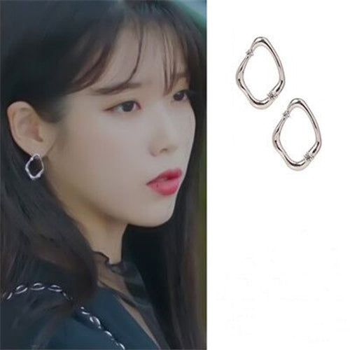Earrings Style 04